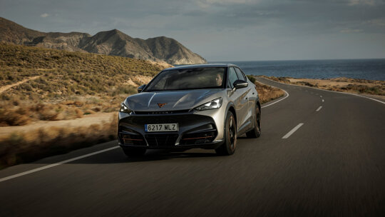 Cupra Tavascan voorzijde