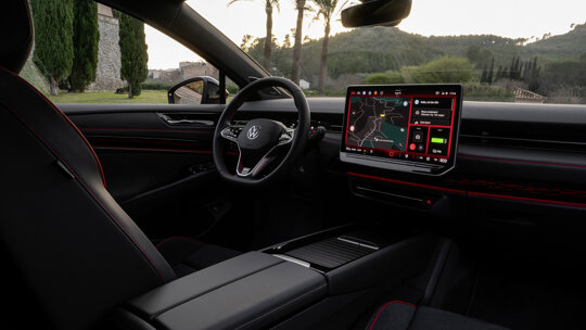 db2024au00385
