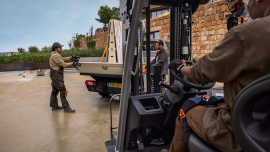 e-Transporter pick-up (5)