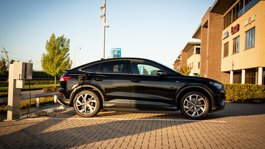 Audi Q4 Sportback e-tron