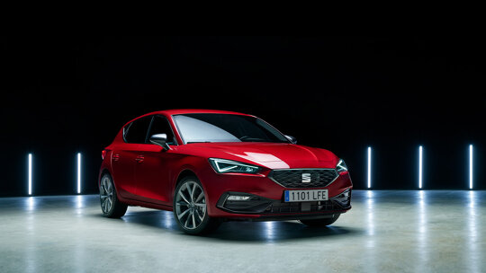 SEAT Leon-1