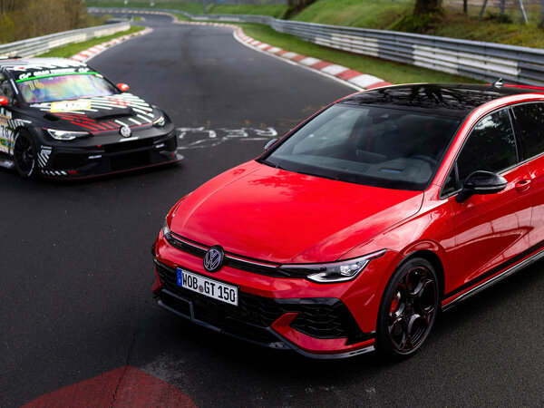 Volkswagen Golf 50 EDITION hero mobiel