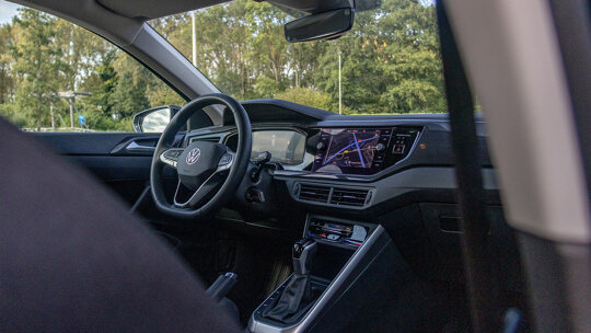 Volkswagen Polo (4)