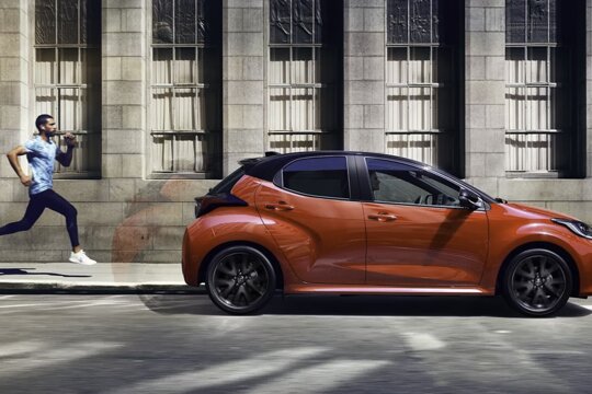 Auto van het jaar 2021 slider