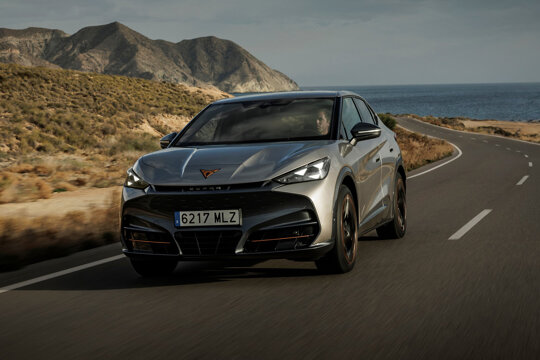 CUPRA Tavascan hero mobiel