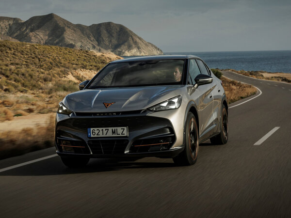 CUPRA Tavascan hero mobiel