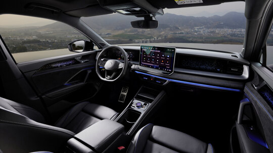 db2024au01600