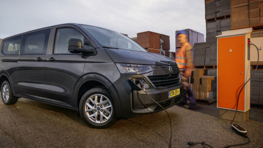 e-Transporter Kombi grijs