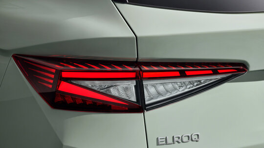 elroq-light-rear02