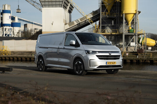 Nieuwe VW Transporter hero mobiel