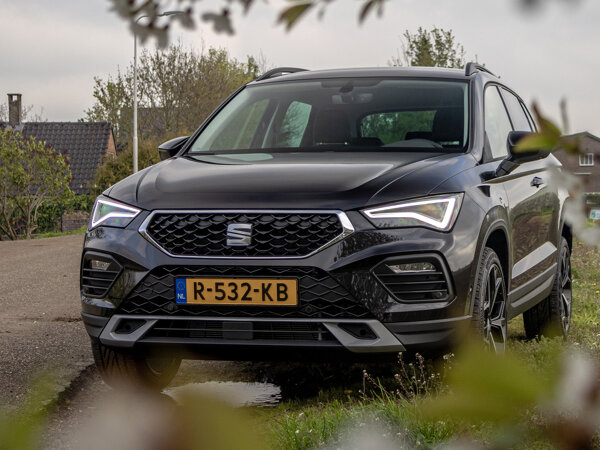 SEAT Ateca hero mobiel