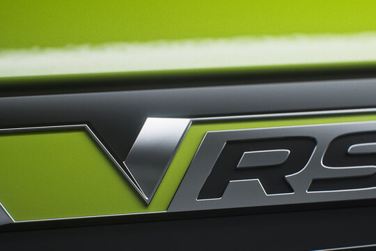 Skoda Elroq RS teaser hero mobiel