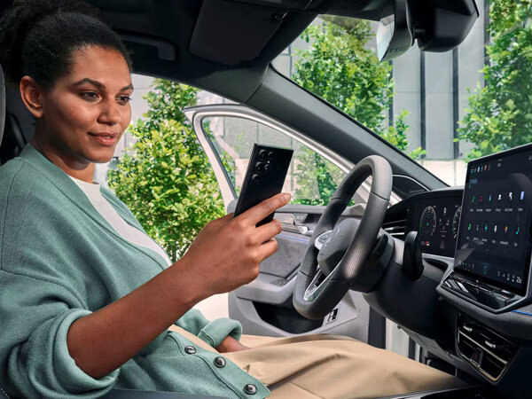 Volkswagen Connect hero mobiel