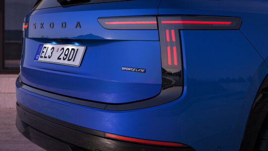1920_peaq_008_sportline_plaquette