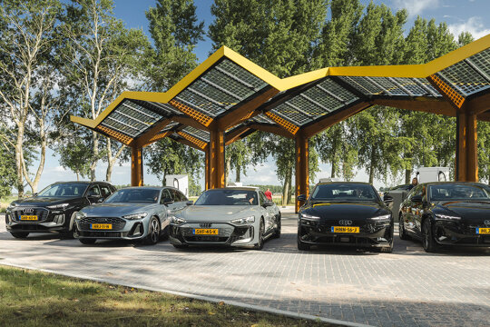 Audi Charge & Drive hero mobiel