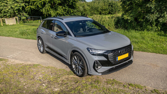 Audi Q4 e-tron (1)
