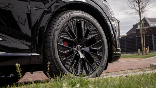 Audi Q8 e-tron (9)