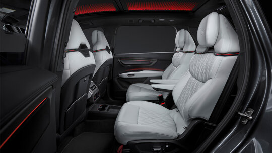 Audi Q9 interieur-06