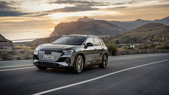 AUDI Q4 E-tron