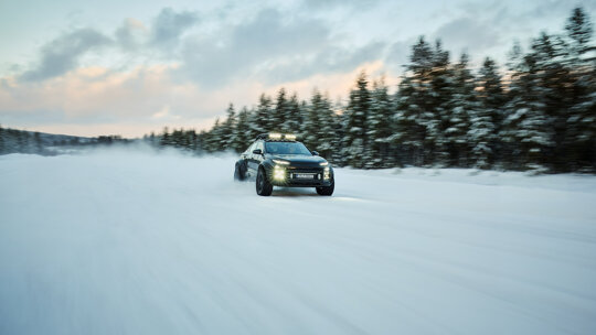 audiq6e-tronoffroadconcept7