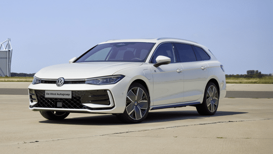 Passat PHEV - 1