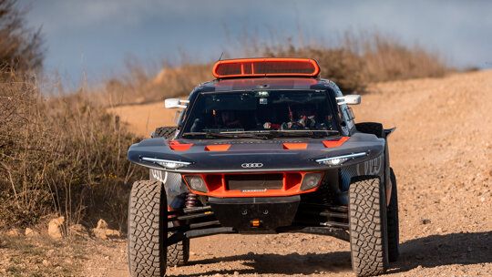 RS Q e-tron Dakar (4)
