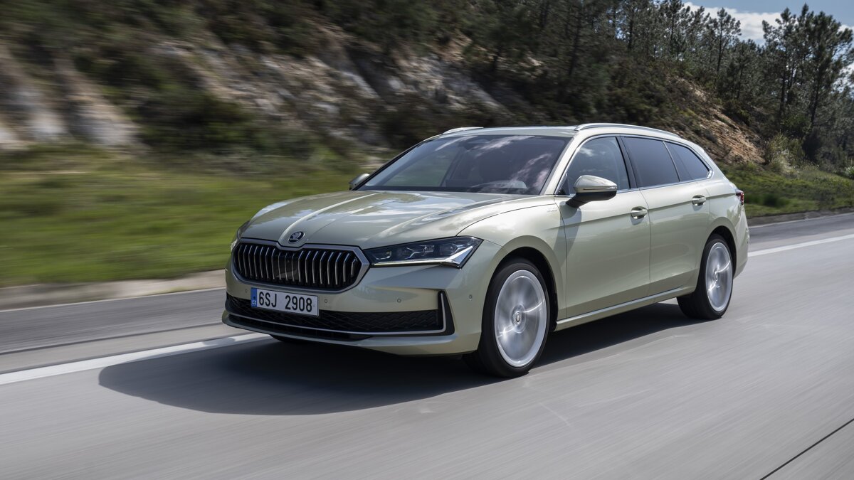 RUIYA per Skoda Superb Business Columbus 2017-2023 9,2