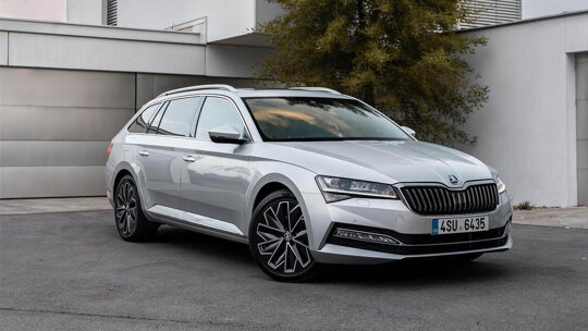 Skoda SUPERB COMBI