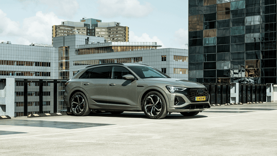 Audi_Q8_e-tron