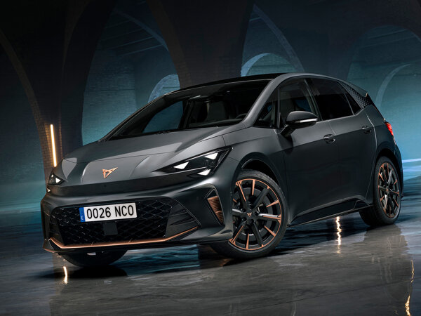 Nieuwe CUPRA Born hero mobiel