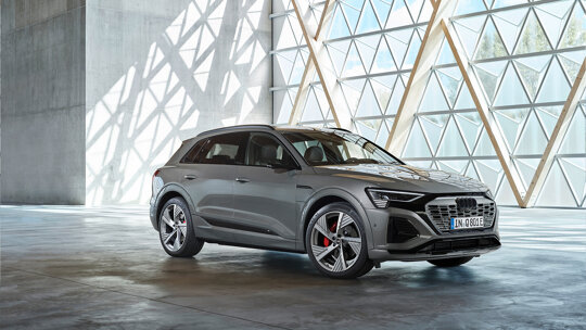 rechts voor Q8 e-tron