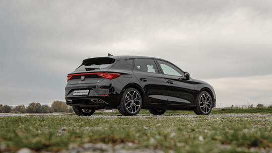 SEAT Leon hatchback 2025 (2)