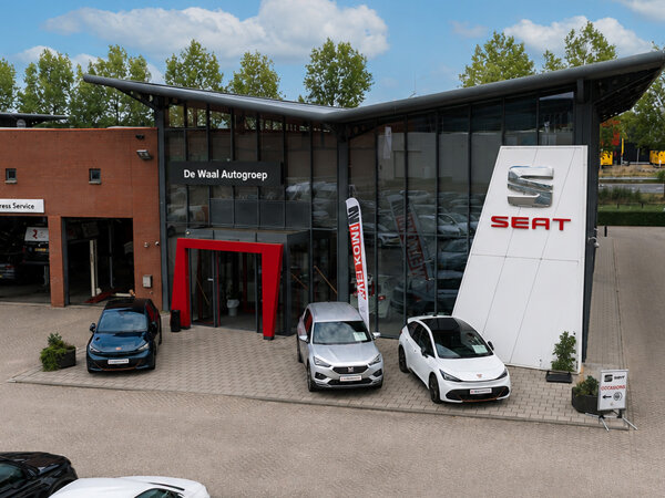 SEAT Nijmegen showroom hero mobiel