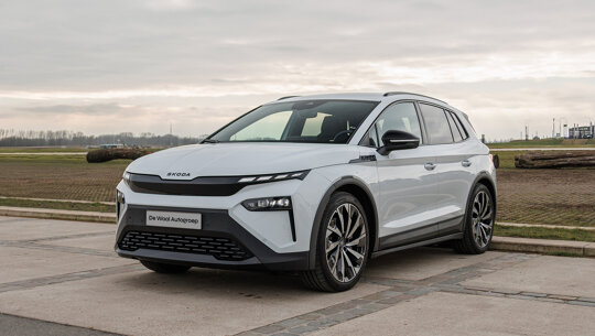 skoda-elroq-sportline-hero-mobiel