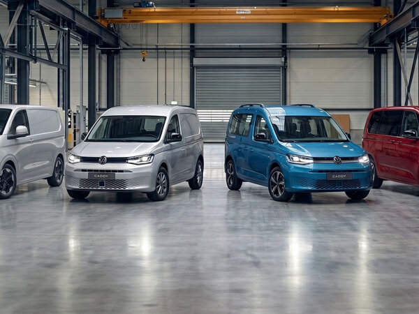 Volkswagen Bedrijfswagens line-up hero mobiel