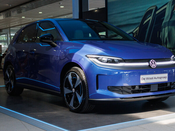 Volkswagen id cross header mobiel 2026