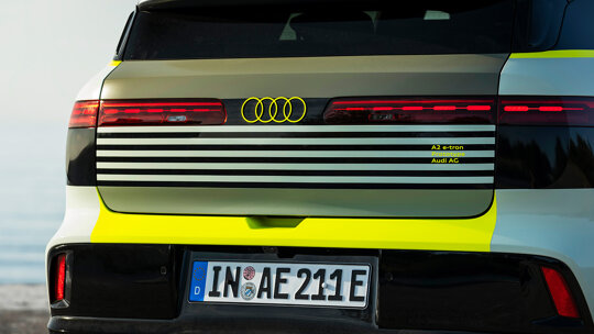 Audi A2 e-tron camouflage-07