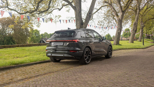 Audi Q6 e-tron (2)