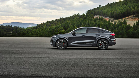 Audi Q6 Sportback e-tron (1)