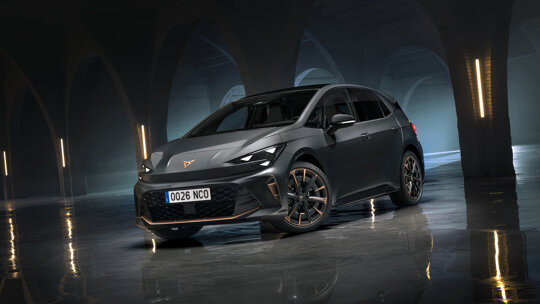 CUPRA Born (2)