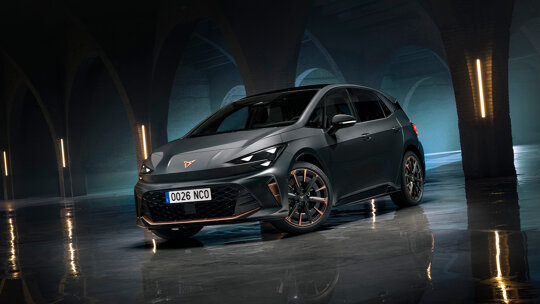 CUPRA Born front
