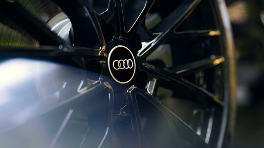 Naafkap logo Audi Q4 e-tron