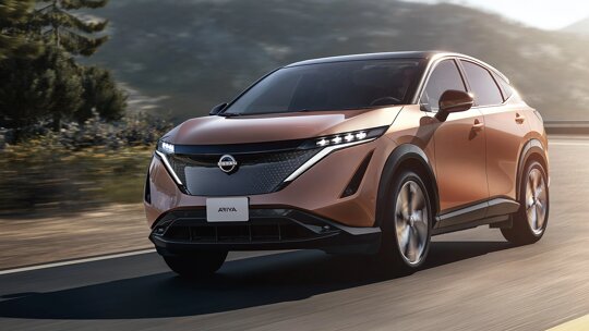 slider-nissan-ariya