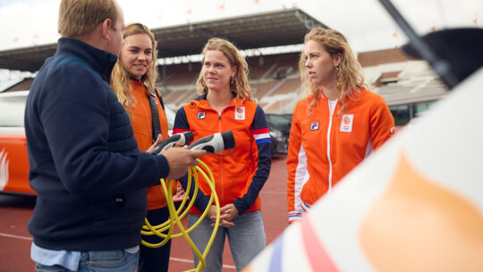 TeamNL aflevering auto's
