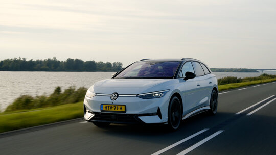 volkswagen_id.7_still