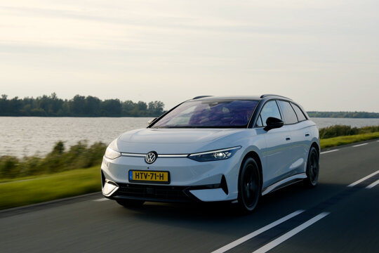 volkswagen_id.7_still