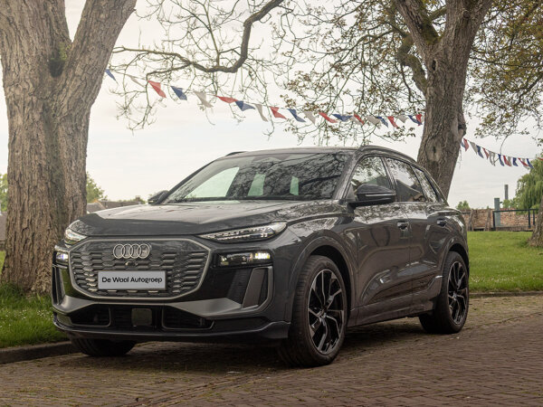 Audi Q6 e-tron - hero mobiel