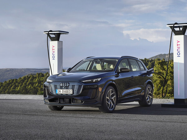 audiq6e-tron1 hero mobiel