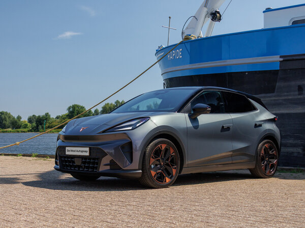 CUPRA Raval hero mobiel