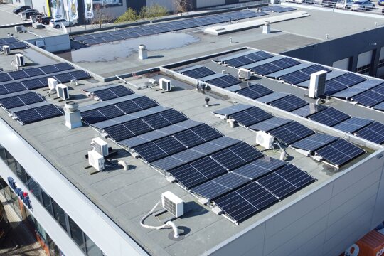 hero-zonnepanelen-mobiel